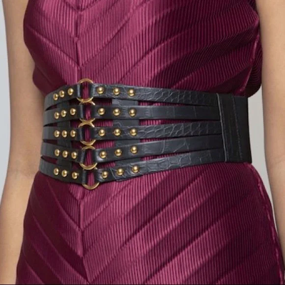 Last one! Black Cage faux leather wide Belt gold hardware - Picture 7 of 8